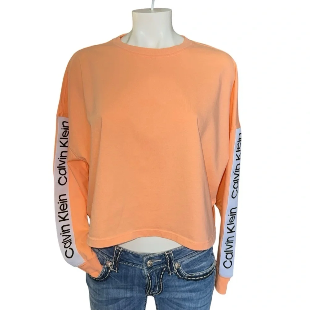 Calvin Klein Performance Women’s Large Peach Long Sleeved Crop-top LS Tee Shirt - Picture 2 of 5